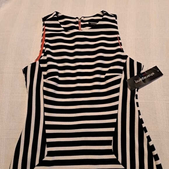 Sharagano womens size 4 striped black & white dress, New - Picture 2 of 5